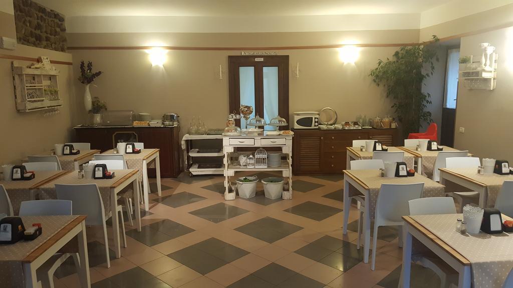 Boutique Hotel Corte Malaspina Castelnuovo del Garda Eksteriør billede