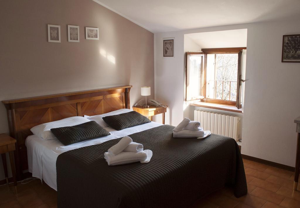 Boutique Hotel Corte Malaspina Castelnuovo del Garda Eksteriør billede