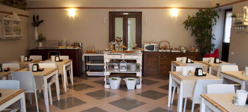 Boutique Hotel Corte Malaspina Castelnuovo del Garda Eksteriør billede